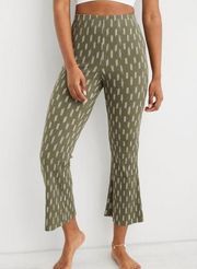 High Waisted Cropped Kick Flare Pant NWT