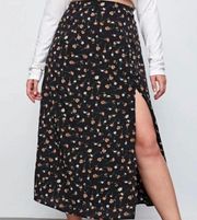 Curve Black Floral Side Slit Midi Skirt