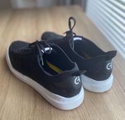 Grand 360 Black Running Shoes