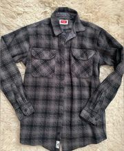 Wrangler button down. Size small