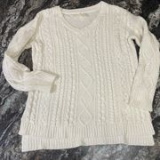 White cozy comfy XL faded glory 16-18 high low sweater cable knit v neck