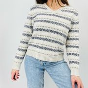 Eddie Bauer Nordic Boxy Crewneck Sweater in Ivory and Royal Blue Size M