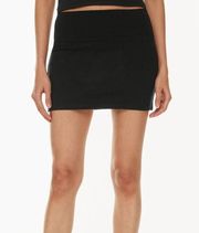 Aritzia Sunday Best Black Totally skirt size small.