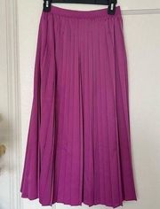 Uniqlo Fuchsia Barbie Pink Pleated MIDI Skirt Size Small NWT