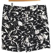 Mario Serrani Bermuda Shorts Stretchy with Tummy Control Size 2 Black White NWT