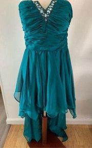 Morgan and co fancy green dress prom home coming size 7/8 juniors medium