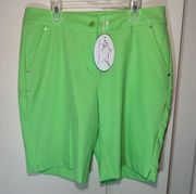 NWT Greg Norman Bermuda Golf Shorts Green Size: 4