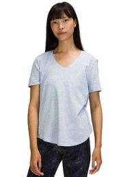 Lululemon  Love Tee Short Sleeve V-Neck T-Shirt Heathered Blue Linen Size 10