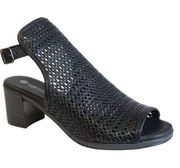 Brand New Eric Michael Tiffany Women’s Sandals Size 37/6-6.5.  B71