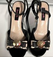 Betseyville by Betsey Johnson Leopard Bow Gold Heart Black Heels