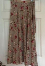 wrap skirt beautiful pink and beige floral print, 100% polyester, S/M