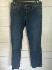 Talbot’s signature straight women’s blue jeans, size 4 💛