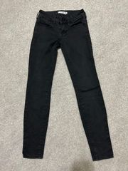 Black Skinny Jeans