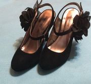 Maurices black floral pumps