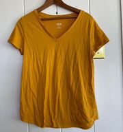 Basic Tee Mustard Yellow Size Medium .