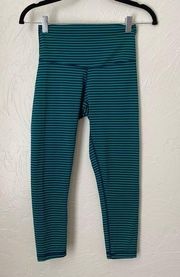 DYI striped Capri compression leggings▪️size S