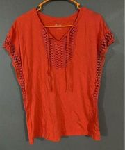 D & CO Short Sleeve Top With Detail Size Small