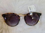 NWT Nine West Leopard Cat Eye Gold Rim Sunglasses