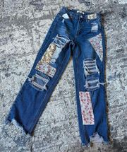 Vintage Almost Famous Patchwork Distressed Jeans Size 1