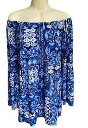 West Loop on or off shoulder blue and white tribal print tunic top size medium