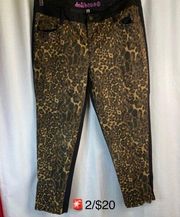 Dollhouse Animal Printed Jeans size 18 Women’s
