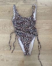 LA Hearts by Pacsun Leopard Print One Piece Tie Side Swimsuit in Brown & Tan