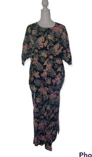 Vintage L. A. Intimates Black Floral Housecoat Size Medium