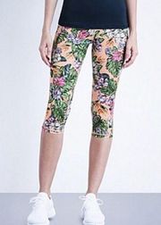 SWEATY BETTY TROPICAL CAPRI LEGGINGS