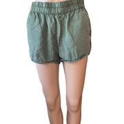 American Eagle Outfitters Army Green Pull Up Shorts