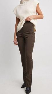 NA-KD slim-fit super stretch slit pants