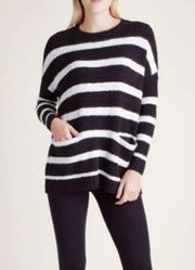 Kensie Women's Stripped Cozy Sweater Black and White Size XS