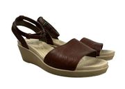 CROCS Leigh Ann Wedge Sandals Brown Leather Ankle Strap Women’s 9