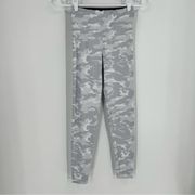 Strut This Women’s Gray White Camo Leggings Medium