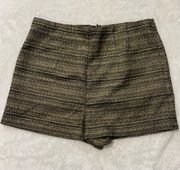 BCBGeneration Gold Combo Size 6 Women’s Shorts. NWT