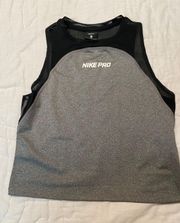 Nike Pro Workout crop Top