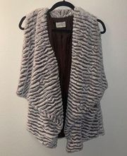 Jolt fur vest