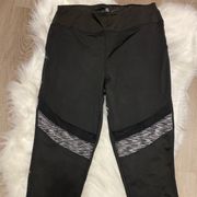 Adrienne Vittadini leggings