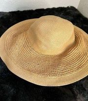 J Crew Wide Brim Sun Hat Womens One Size Light Toast Packable Floppy Beach Wear