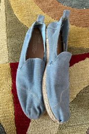 Slip On Chambray Denim Light Blue Casual Sneakers Women’s Size 8