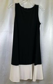 Dress Black & White NWOT Size Medium