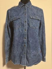 EUC Pepe Jeans Blue Button Down Shirt with pockets size medium