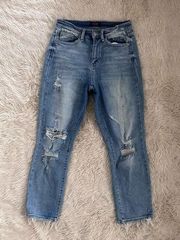 Judy Blue Straight Fit Ripped Mom Jeans Light Wash Size 5 / 27