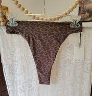 Nwt womens sz Medium Acacia Mateo Javan color leopard print cheeky swim bottom