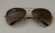 Ray-Ban  aviator sunglasses with case