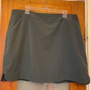 32 degrees Cool Womens Forest Green Skort -XL