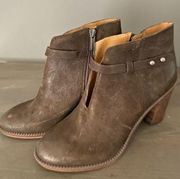 Franco Sarto  Ankle Boots Booties Brown Faux Leather size 7M