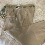 Old Navy Capris Sz 14