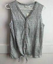 NWT Artisan NY Black & White Sleeveless Blouse