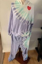 Tie dye jogger outfit wild fox