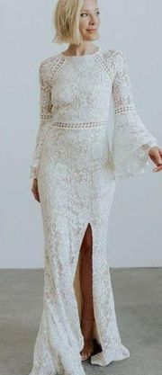 Baltic Born Sedona White Lace Maxi Dress Mermaid Trumpet Flare Sleeve Gown Large